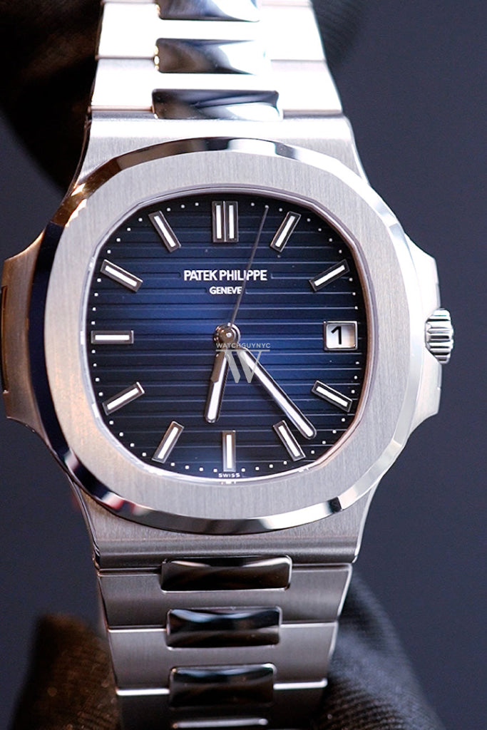 Patek Philippe Patek Philippe Nautilus White Dial - Image 2