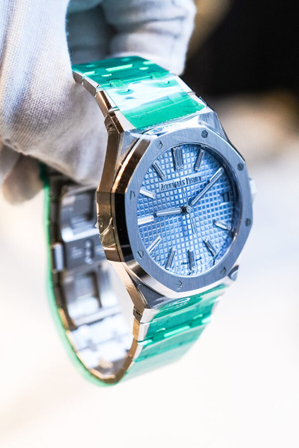 Audemars Piguet Audemars Piguet Royal White Dial - Image 3