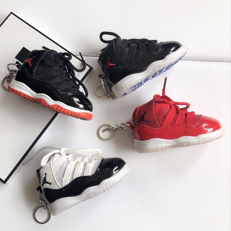 Mini shoes Accessory 12CM—jordan11