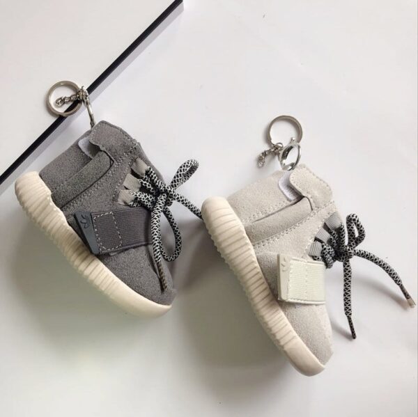 Mini shoes Accessory 12CM—YEEZY 750