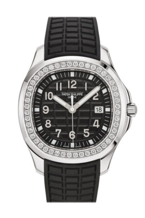 Patek Philippe Patek Philippe Aquanaut Black Dial