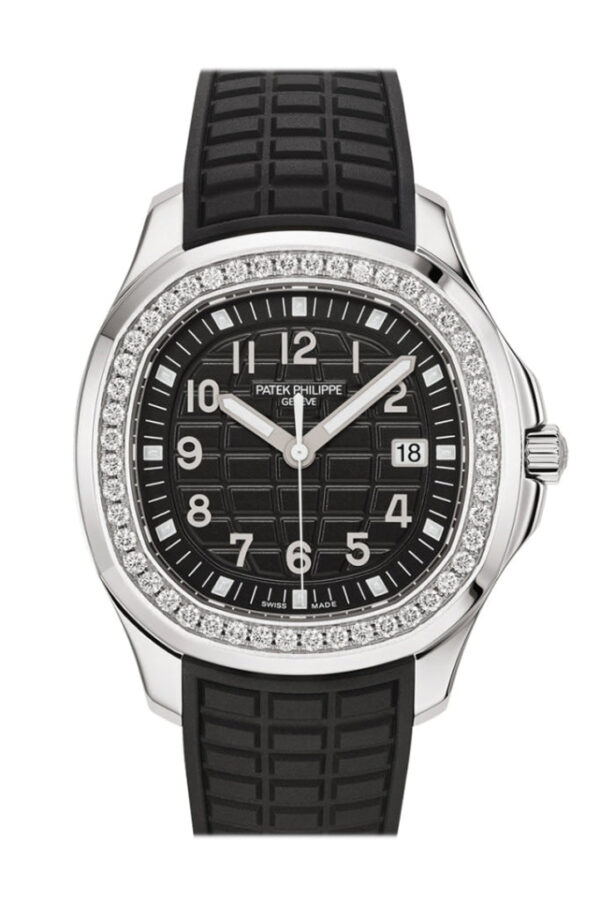 Patek Philippe Patek Philippe Aquanaut Black Dial