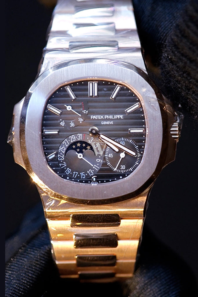 2025 Patek Philippe Nautilus Gold Dial - Image 2
