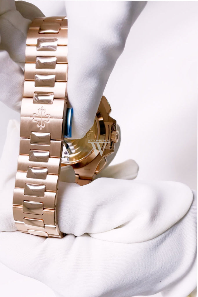Patek Philippe Patek Philippe Nautilus Gold Dial - Image 3