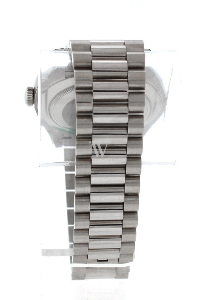 Rolex Day-Date 40 Blue Blue Dial - Image 2