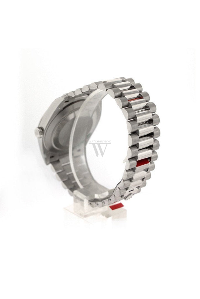 Rolex Day-Date 40 White White Dial - Image 3