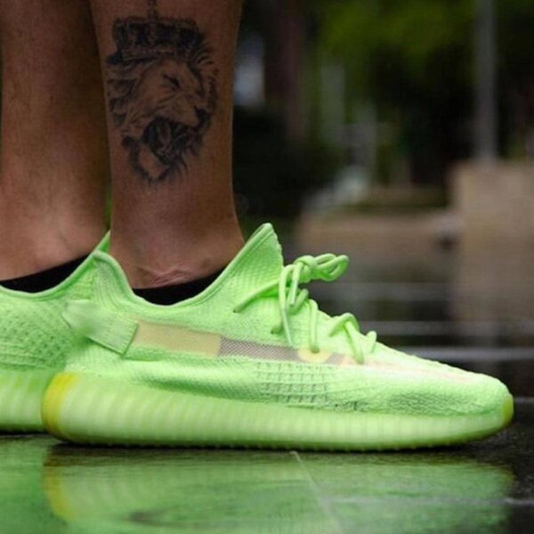 Yeezy Boost 350 V2 ‘Glow In The Dark’ Green - Image 8