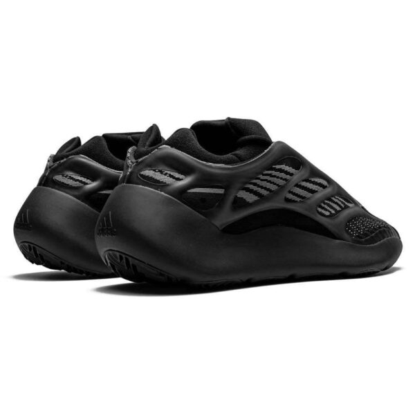 Yeezy 700 V3 ‘Alvah’ - Image 3