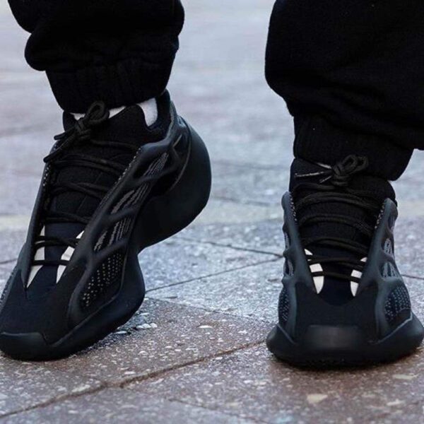 Yeezy 700 V3 ‘Alvah’ - Image 7