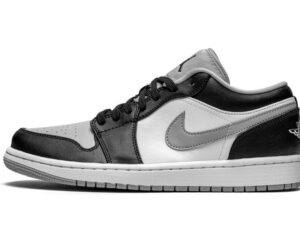 Air Jordan 1 Low “Light Smoke Grey”