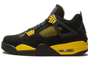 Air Jordan 4 Retro “Thunder”