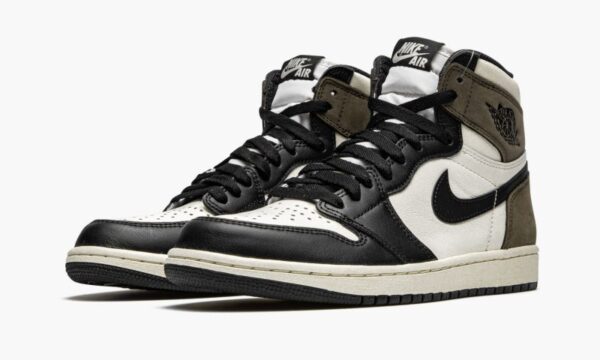 Air Jordan 1 Retro High OG “Dark Mocha” - Image 3