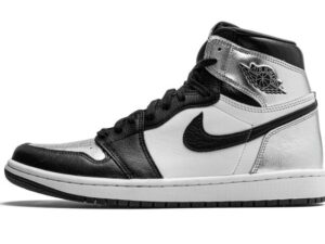 WMNS Air Jordan 1 Retro High OG “Silver Toe”