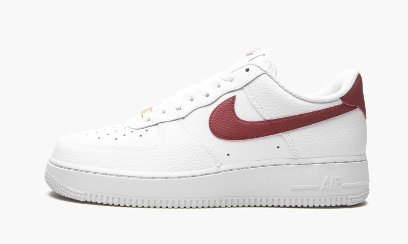 Air Force 1 ’07 Low “Team Red” - Image 2