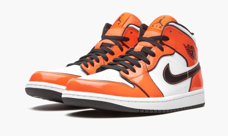Air Jordan 1 Mid SE “Turf Orange” - Image 3