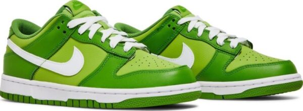 Nike Dunk Low Chlorophyll - Image 4