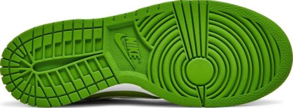 Nike Dunk Low Chlorophyll - Image 8