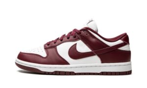 WMNS Dunk Low “Dark Beetroot”