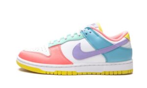 Nike Dunk Low SE WMNS “Easter”
