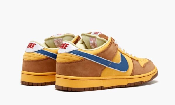 Dunk Low Premium SB “New Castle” - Image 4
