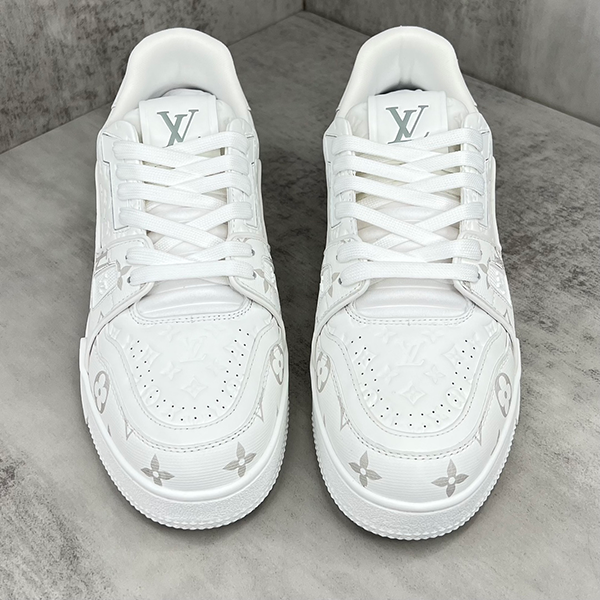 Louis Vuitton - Image 4