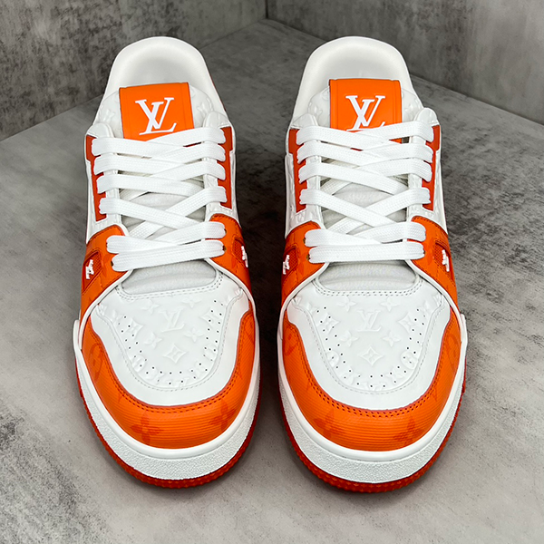 Louis Vuitton - Image 4