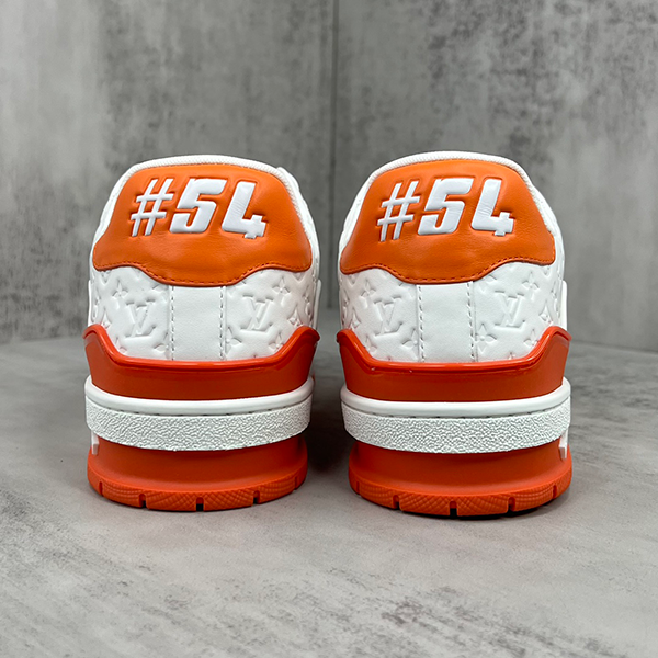 Louis Vuitton - Image 5