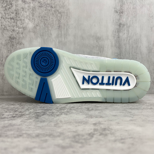 Louis Vuitton - Image 8