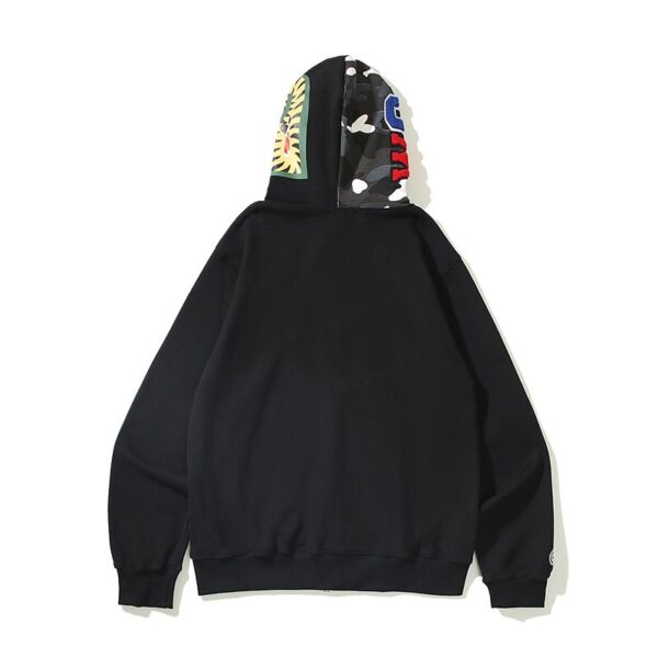 BAPE - Image 3