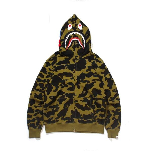 BAPE