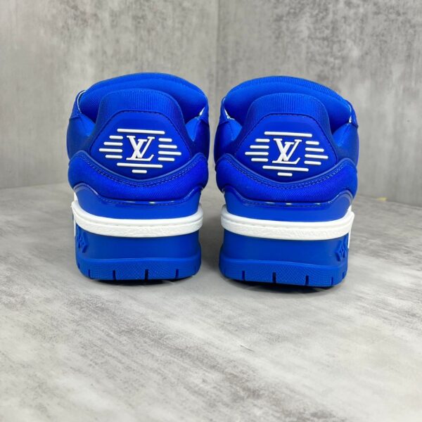 Louis Vuitton - Image 5
