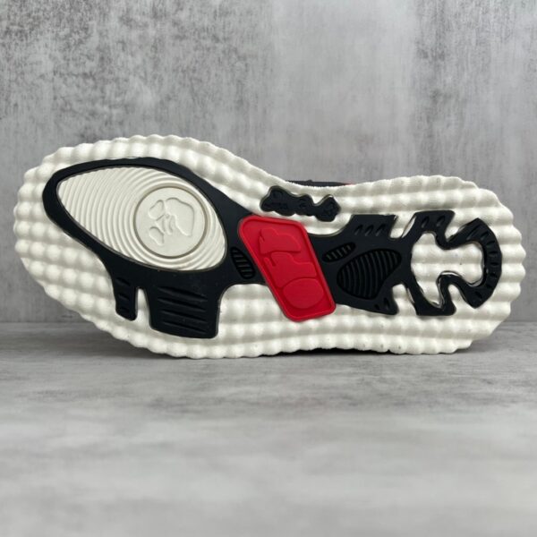 Off-White - Image 8