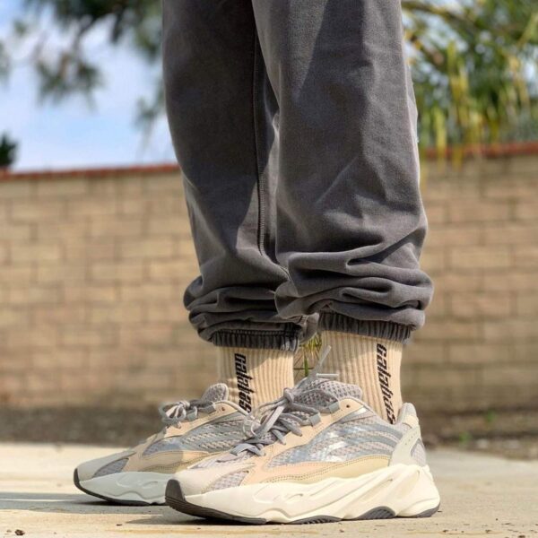 adidas Yeezy Boost 700 V2 ‘Cream’ - Image 7