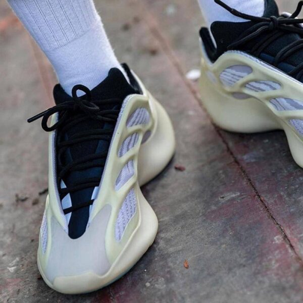 Adidas Yeezy 700 V3 ‘Azael’ - Image 7