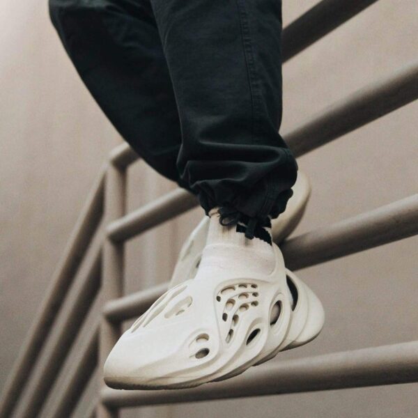 adidas Yeezy Foam Runner ‘Sand’ - Image 6