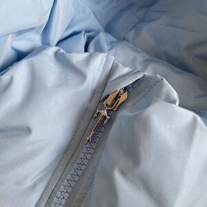 TS – OVERSIZED IRONGATE PUFFER JACKET – ICE BLUE