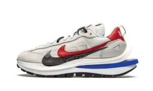 VaporWaffle “Sacai – Sport Fuchsia”