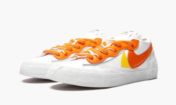 Blazer Low “Sacai – Magma Orange” - Image 3