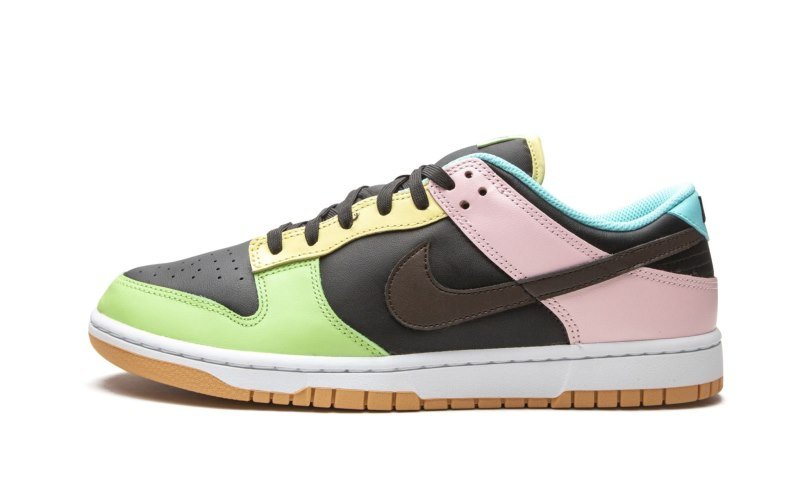 Dunk Low SE “Free 99 – Black”