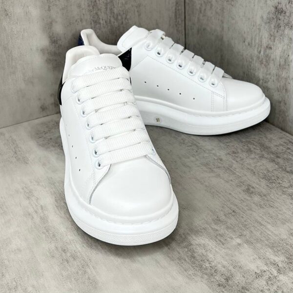 Alexander McQueen - Image 2