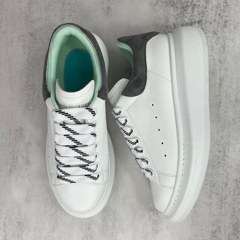 Alexander McQueen - Image 4