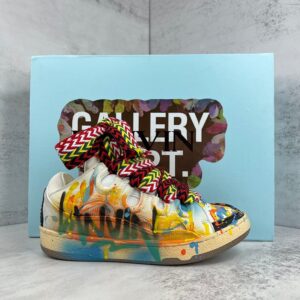 Lanvin Curb