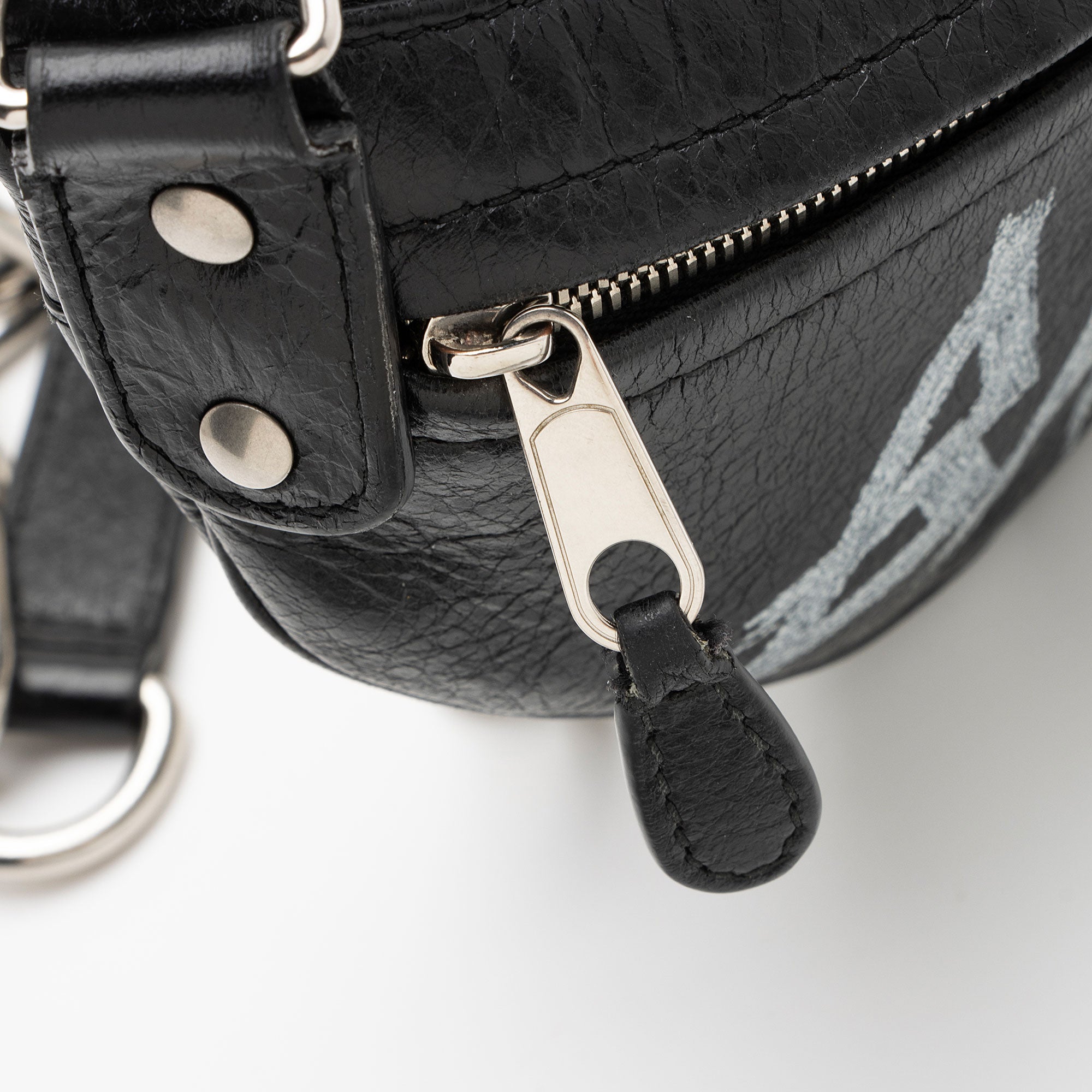 Balenciaga Agneau Graffiti Souvenir XS Belt Bag - Image 10