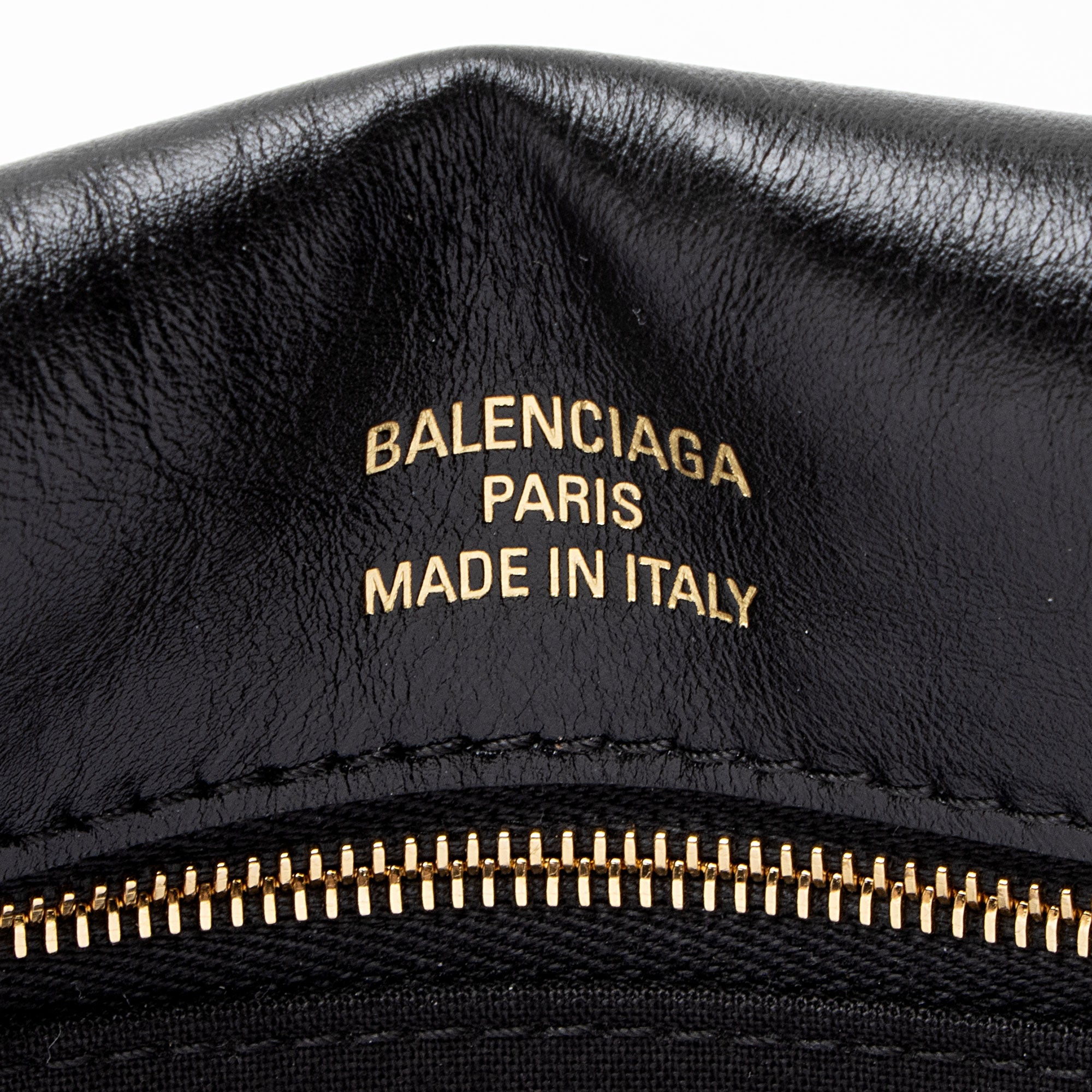 Balenciaga Leather BB Soft Medium Shoulder Bag - Image 8
