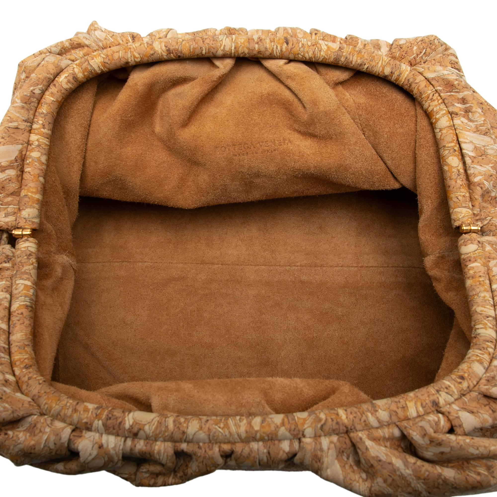 Bottega Veneta Cork The Pouch - Image 4