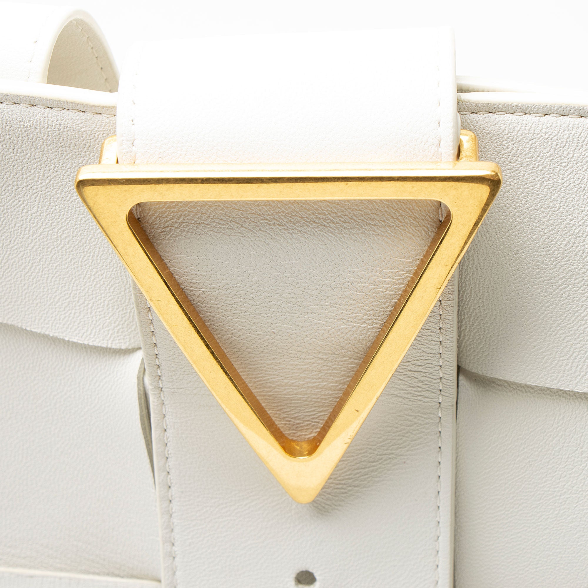Bottega Veneta Intrecciato Maxi Cassette Tote - Image 10