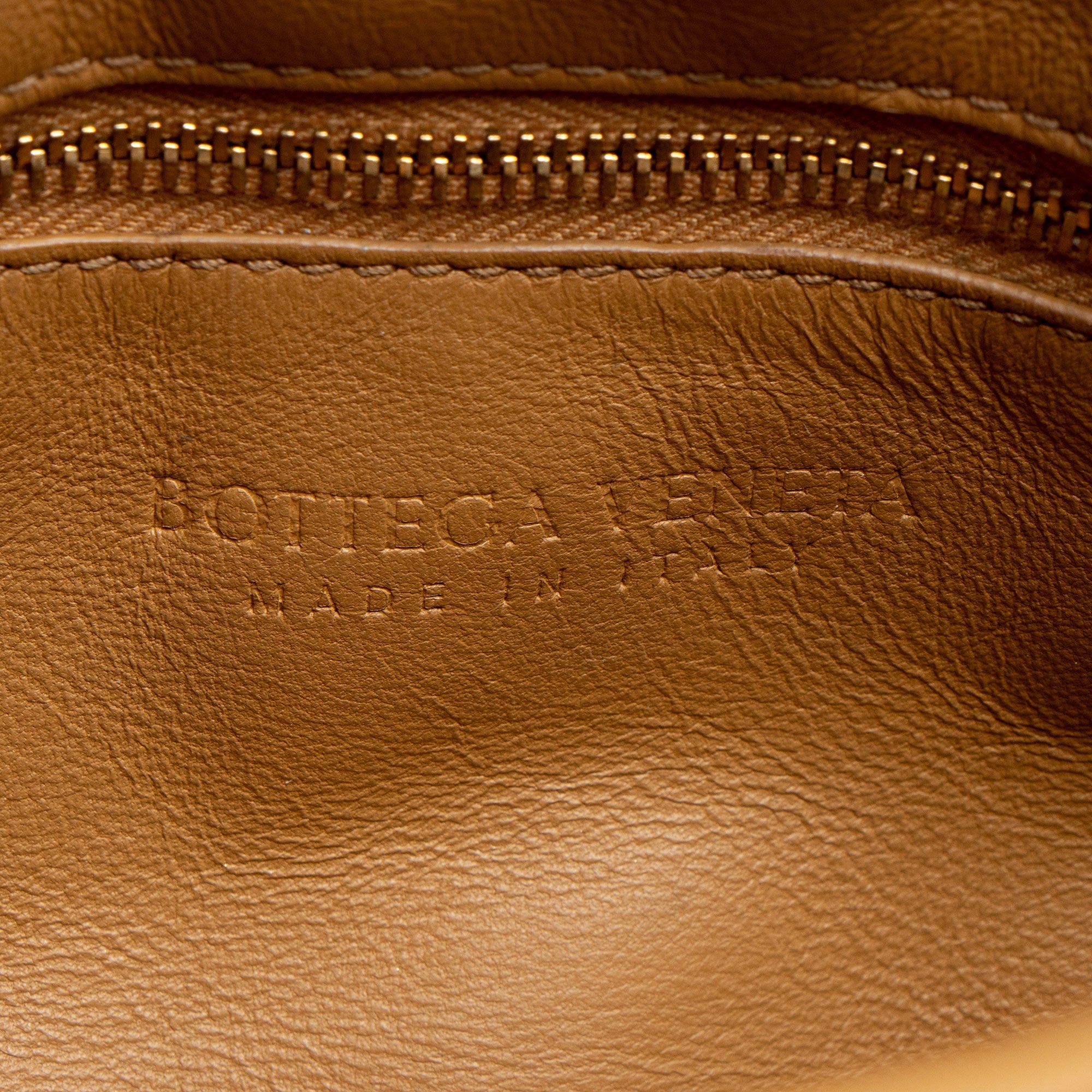 Bottega Veneta Lambskin Cassette Chain Maxi Shoulder Bag - Image 7