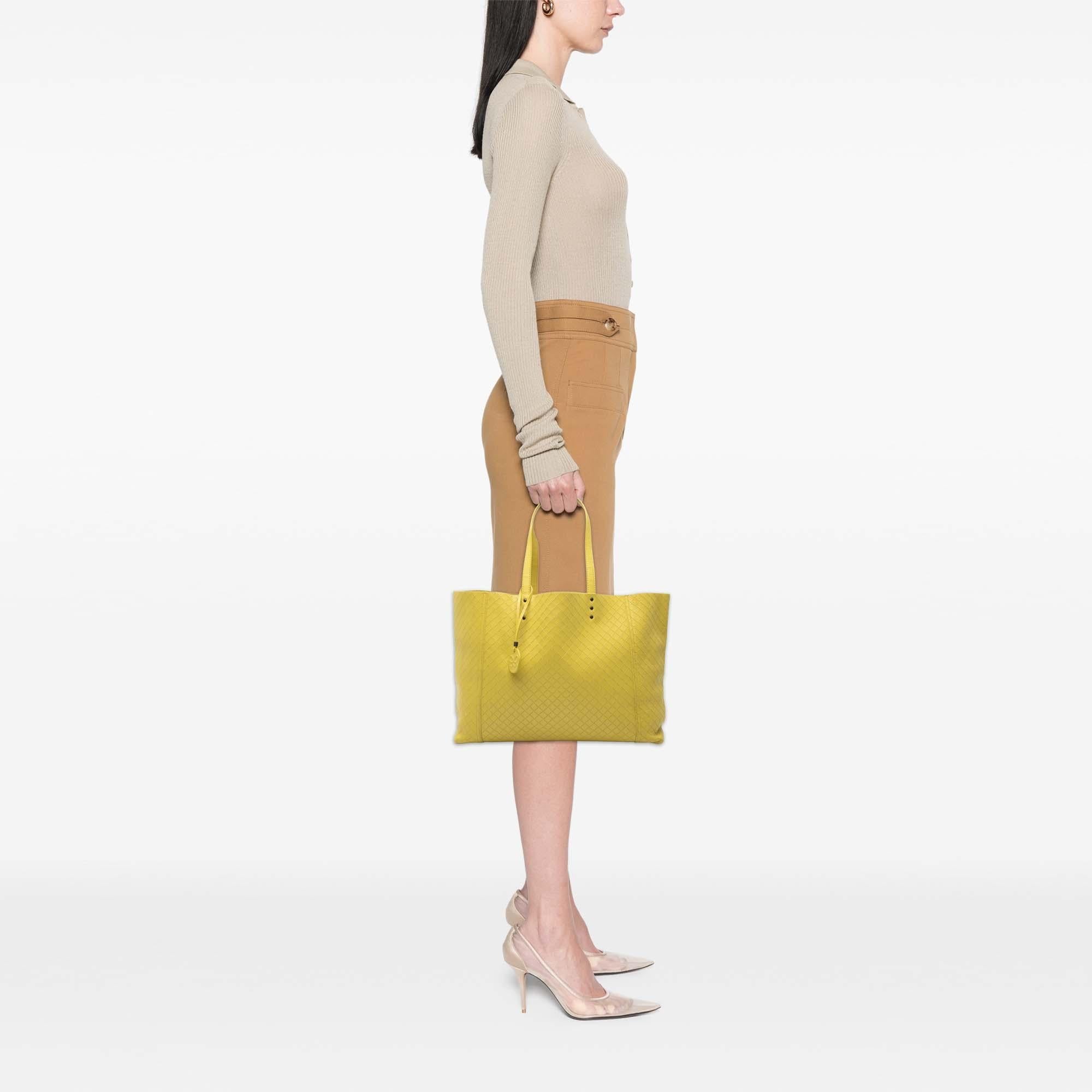 Bottega Veneta Leather Intrecciomirage Tote - Image 5