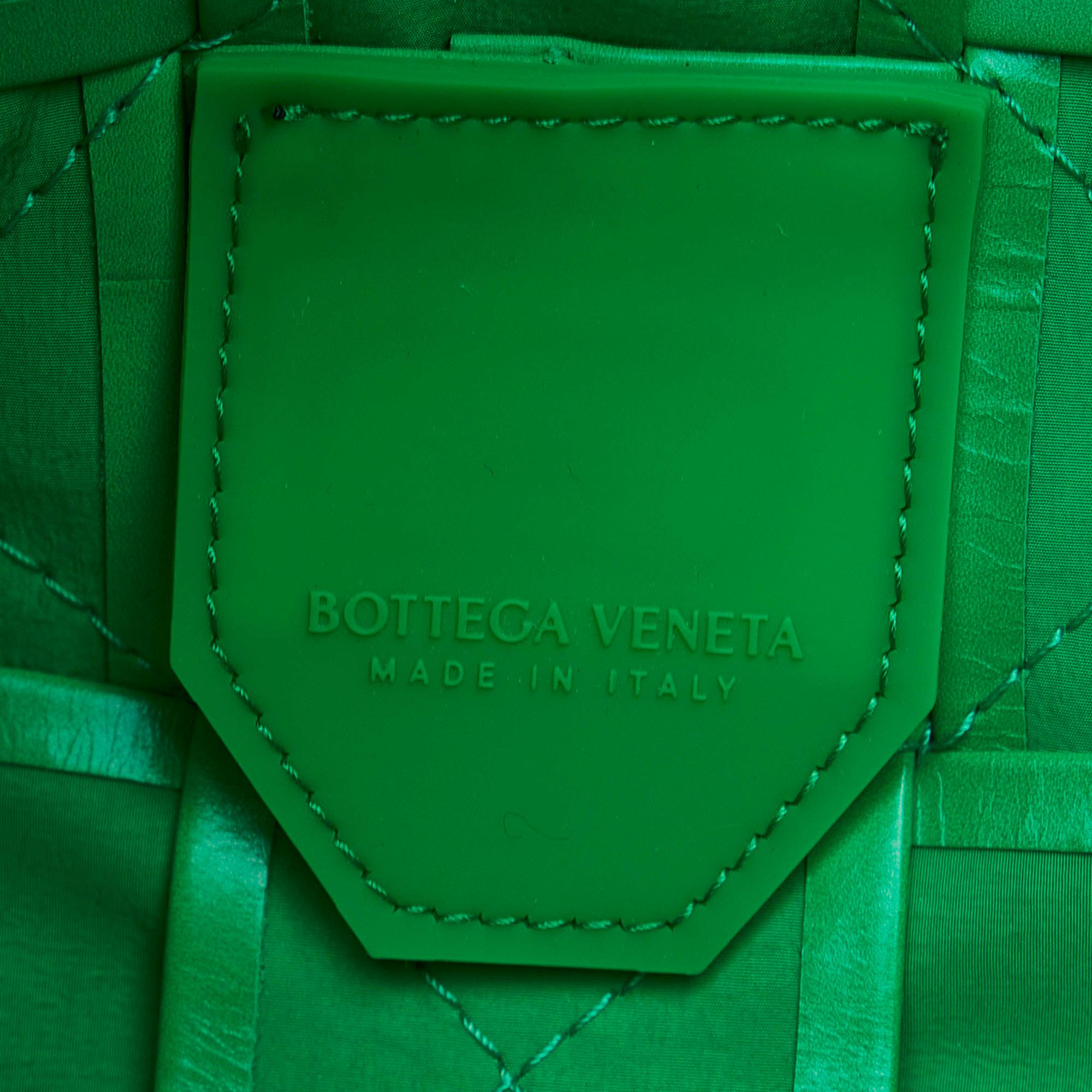 Bottega Veneta Maxi Paper Calfskin Intrecciato Cassette Crossbody - Image 8