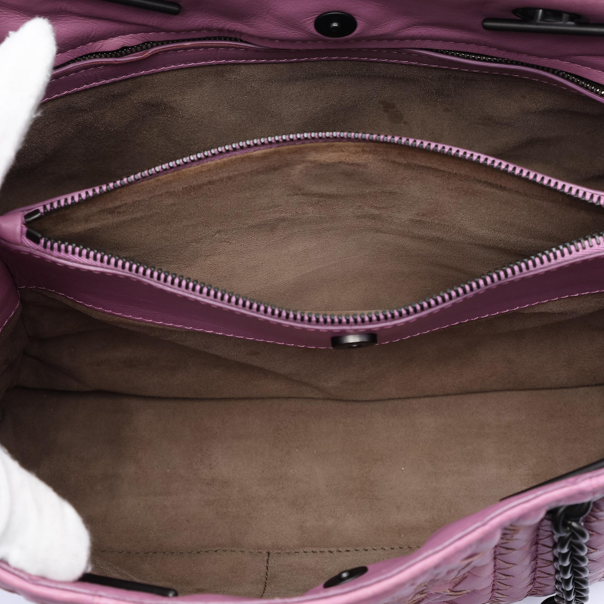 Bottega Veneta Medium Nappa Intrecciato Boutis Double Chain Tote - Image 4